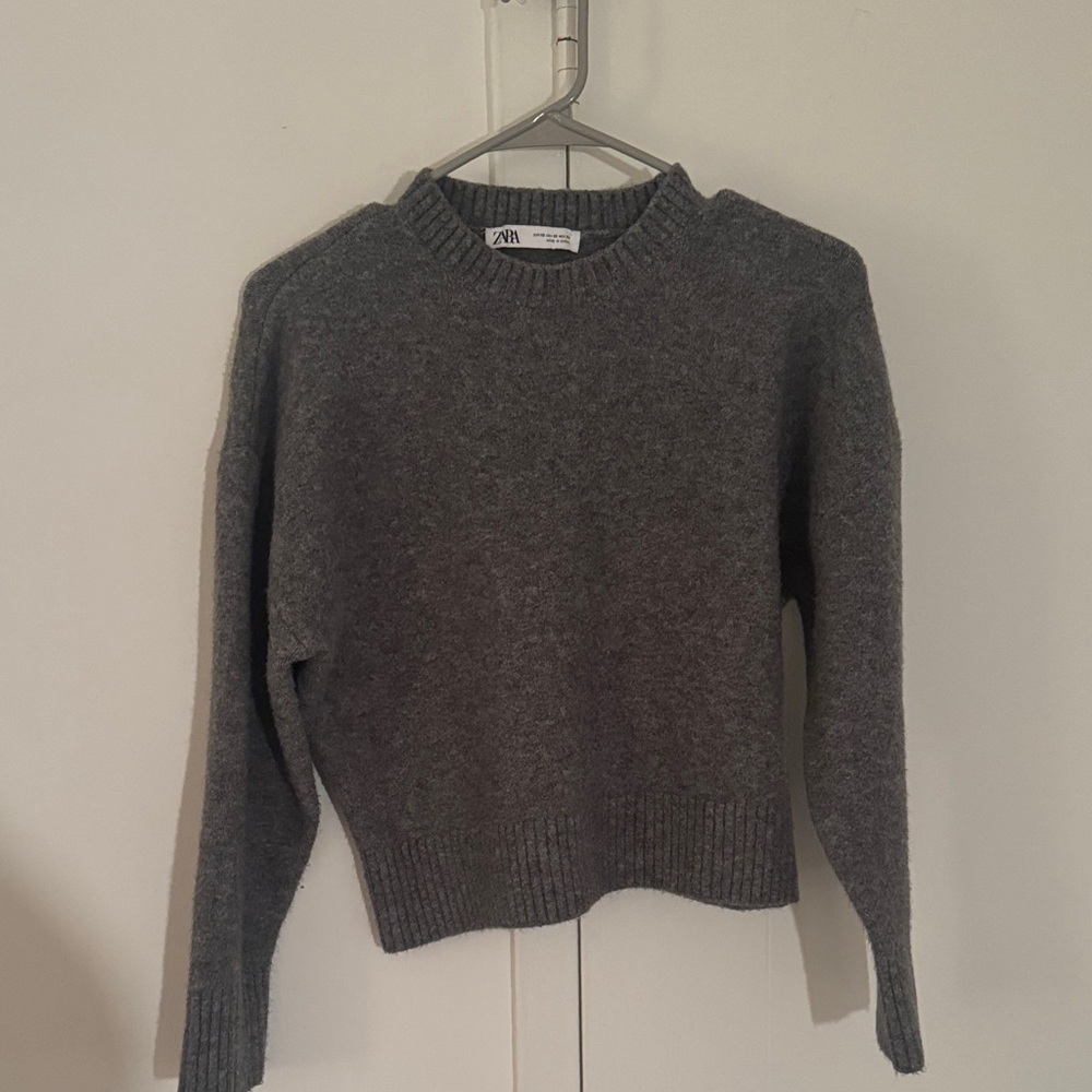 Zara Gray Women's Sweater